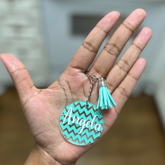 ⭐️2 for $15 ⭐️ Customized Designed Personalized Keychains: Holiday Gift Ideas - Picture 17 of 17